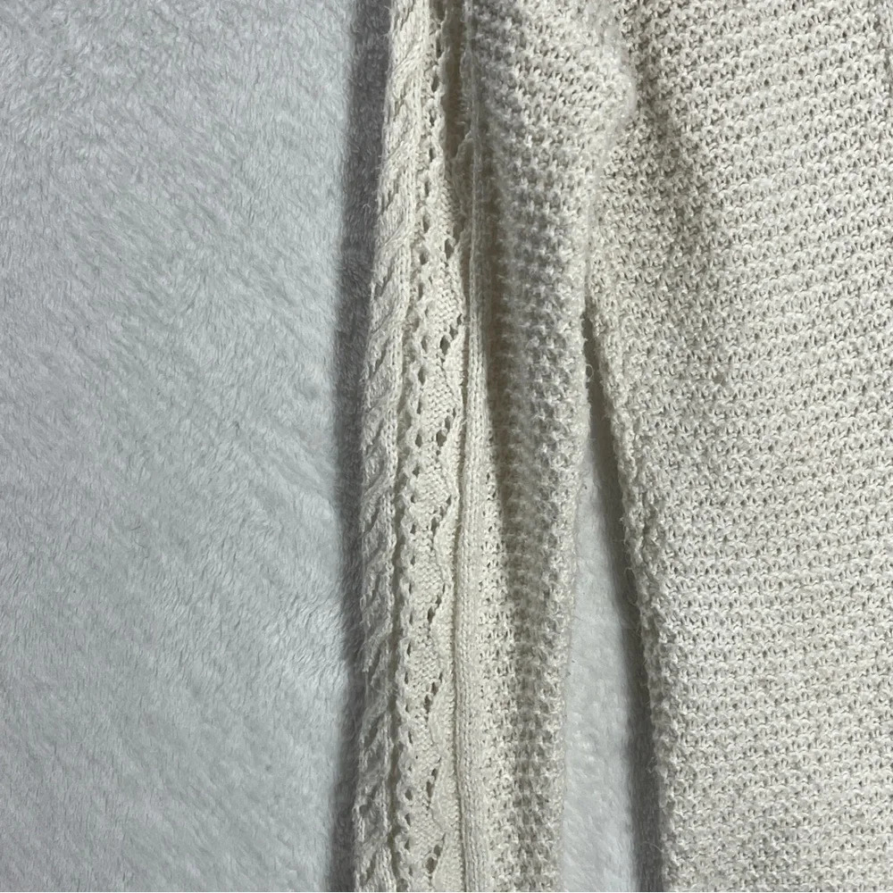 Old Navy Women's Cable Knit Sweater Cotton Blend Lightweight Cream Size Medium - Picture 5 of 10